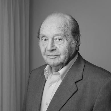 Prof. Tibor ALEXY
1929, Padarovce - 2018, Bratislava
architect, urbanist
